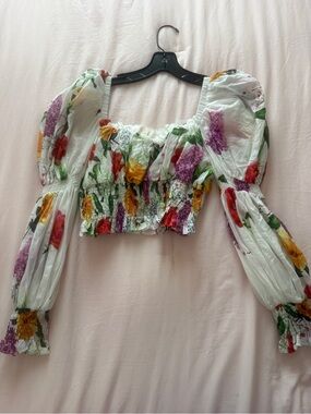 Charo Ruiz White Floral Puff-Sleeve Smocked Crop Top